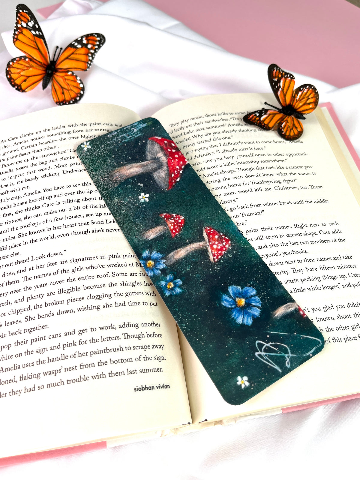 “Wonderland” Bookmark